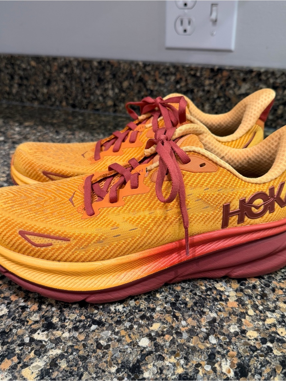 Hoka ladies, Clifton Running Shoes in Yellow & Burgundy size 8 - Picture 11 of 11